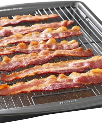 GoodCook 15” x 10.5” Nonstick Carbon Steel Baking Pan & Raised Wire Rack – Pizza Crisper, Crispy Bacon, Multipurpose Cooking Sheet Pan, Cooling Rack, Kitchen Cookware Set, Dishwasher Safe